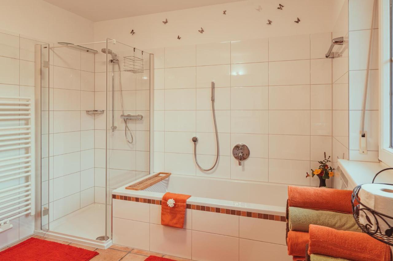 Coraline -Koblach, 6-10 P, 3 Schlafzimmer, Kueche, Riesige Terrasse, Parkplatz, Wifi, Stellplatz Ski Exterior photo
